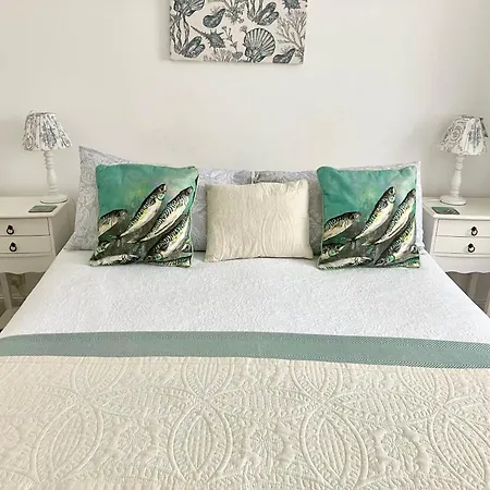 The Old Post House 3*