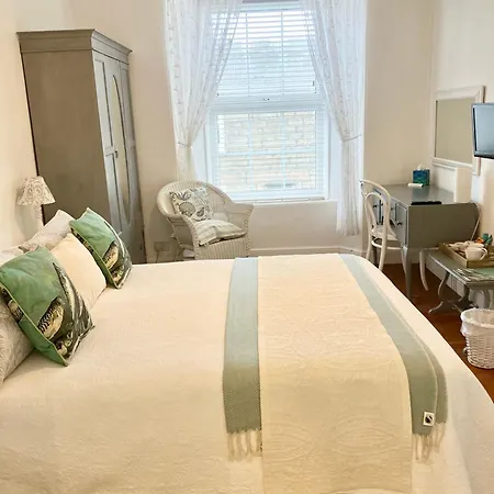 Bed & Breakfast The Old Post House 3*